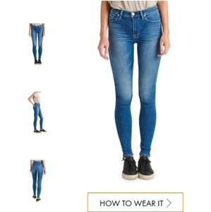 Light wash Hudson skinny jeans